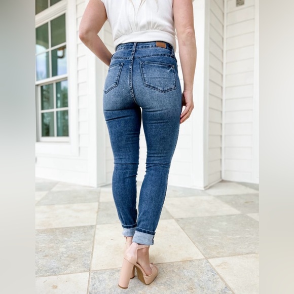 Judy Blue COOL RUNNINGS Control Top Cool Denim Skinny Jeans - Picture 1 of 7